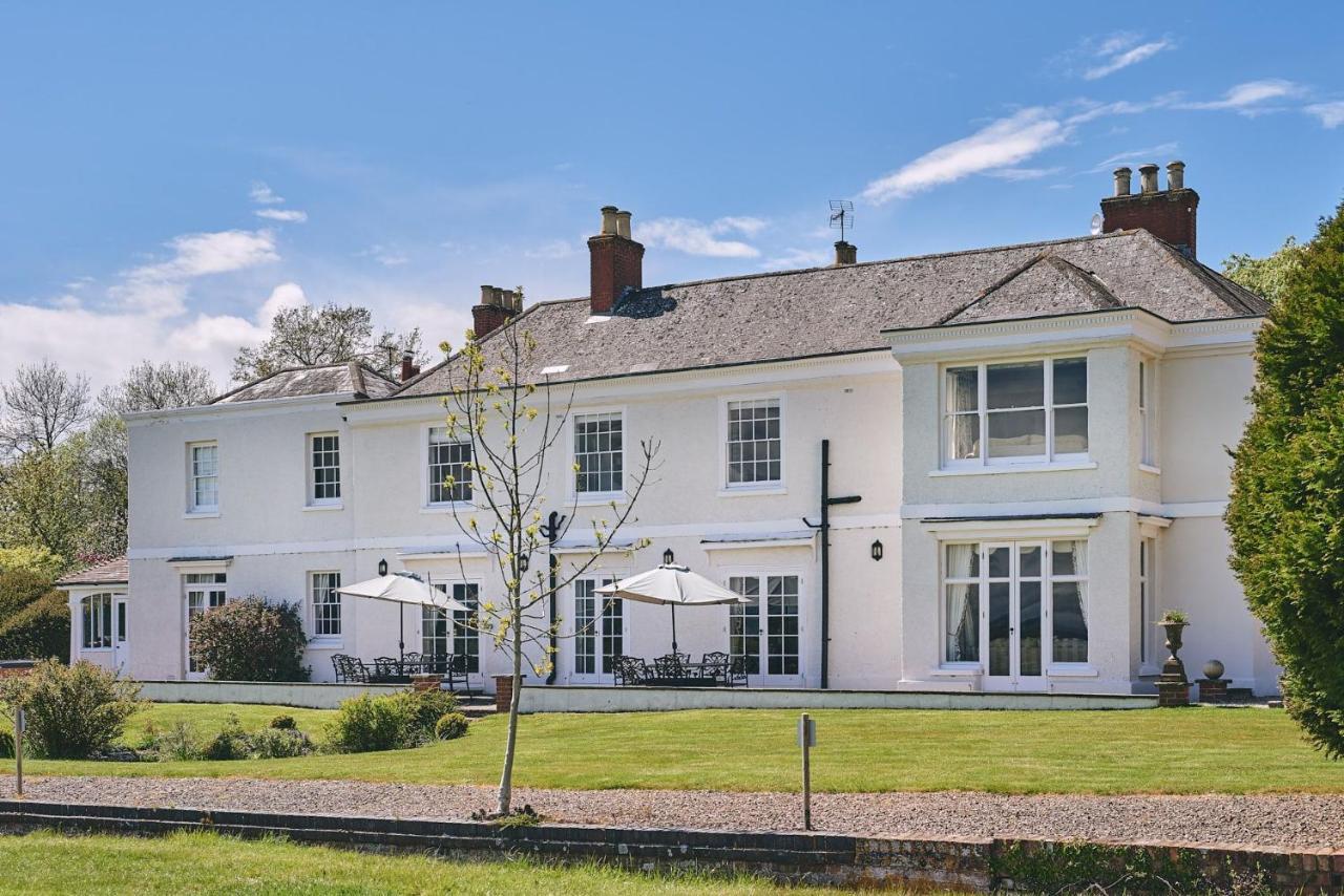 Equestrian Manor Upton upon Severn Exterior foto